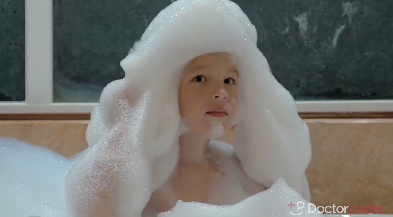 Eczema in Children Bathing Doctorpedia DoctorReviewed Video